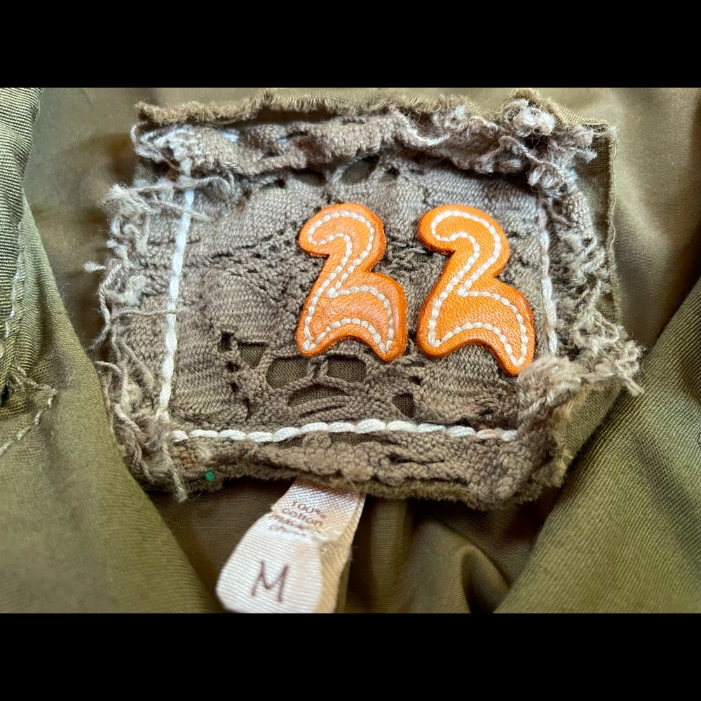 Amazing Jacket - Picture 3 of 4